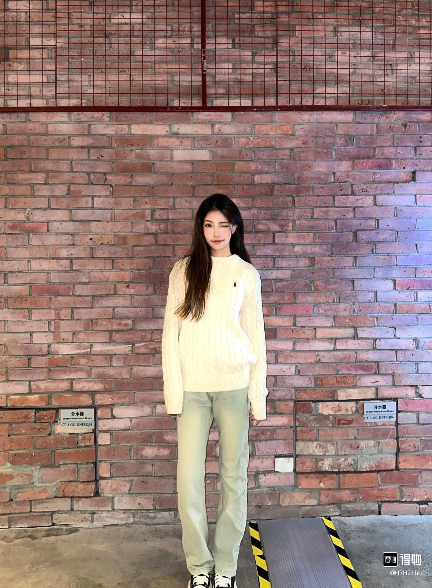P260 Style No. D05) The top version on the market in 2025 Ralph Lauren #ootddailywear #Autumn and winter sweater #Knitted sweater outfit #ralph lauren sweater #Can be worn by both men and women [Star R] Finally waited until the Ralph men’s twist crew neck sweater is finally here! The most popular sweater is a limited edition every year. There won’t be many styles in the store! Ralph Lauren Men's Round Neck Sweater [Fire R] has a really nice shape. It can be worn alone or as a jacket. It can also be worn inside or worn with a shirt~100% pure cotton #Practical Wear. Colors: off-white, navy blue, khaki, gray, sizes S to XL